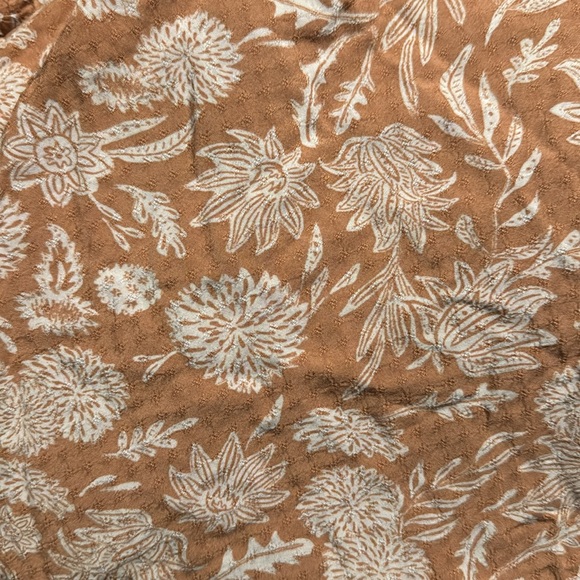 Universal Thread button down shirt - Picture 7 of 7